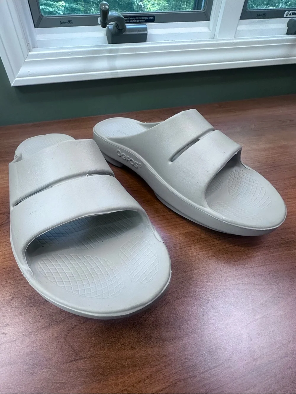 Oofas Recovery Sandals Gray Slide Sandals - Casual Slip-On Mens Sz 10 Womens 12